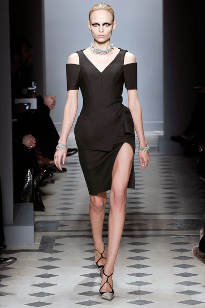 Look 2